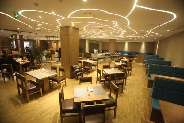 早餐區(qū).jpg
